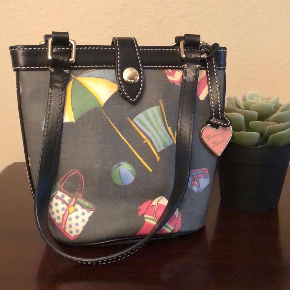 DOONEY AND BOURKE MINI SECKIO BAG